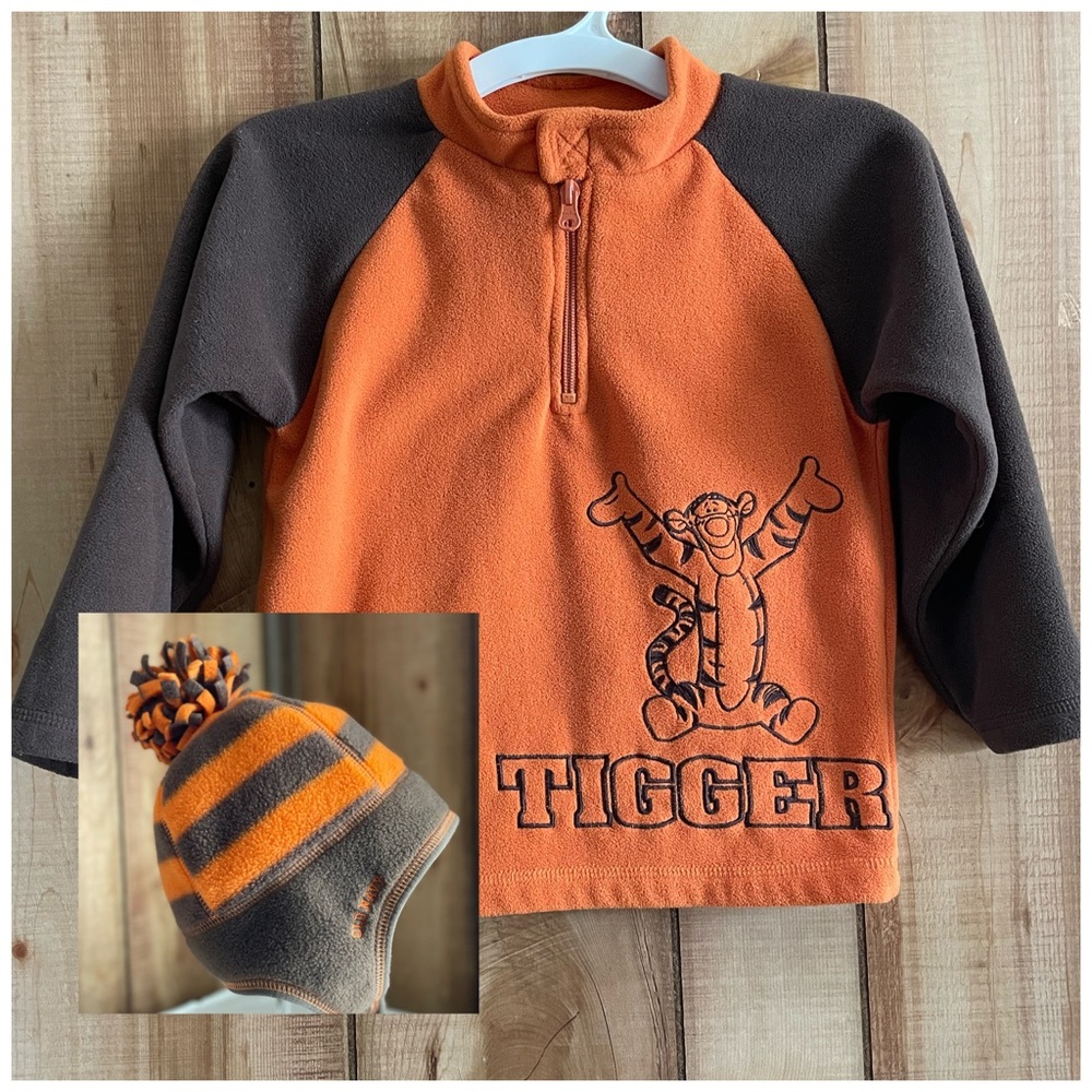 Tigger fleece Pullover and Hat Set